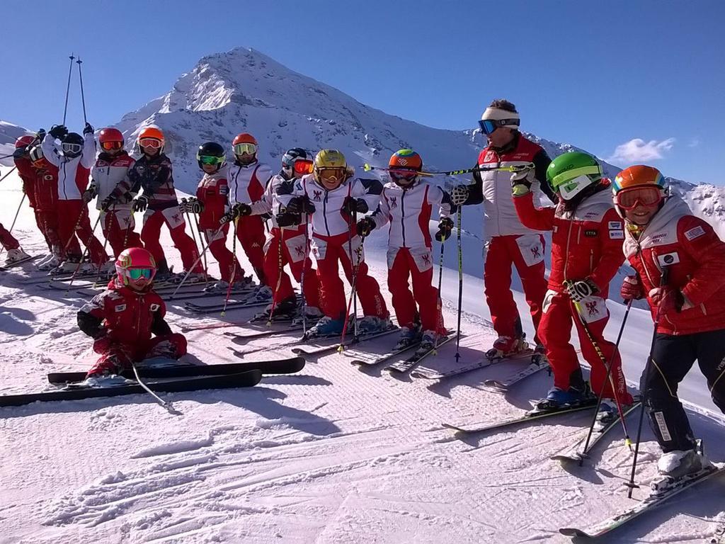 Hotel Shackleton Mountain Resort Sestriere Exterior foto